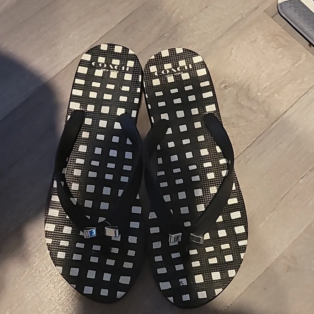 Coach Black White Gingham Amel Flip Flops Sandals Women’s Size 7-8 Bows Checks - Picture 1 of 5
